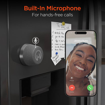 Pocket Popper with built-in microphone and smartphone displaying a video call on a dark background