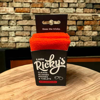 Photo of a 3 pack of Little Ricky's microfiber cloths.