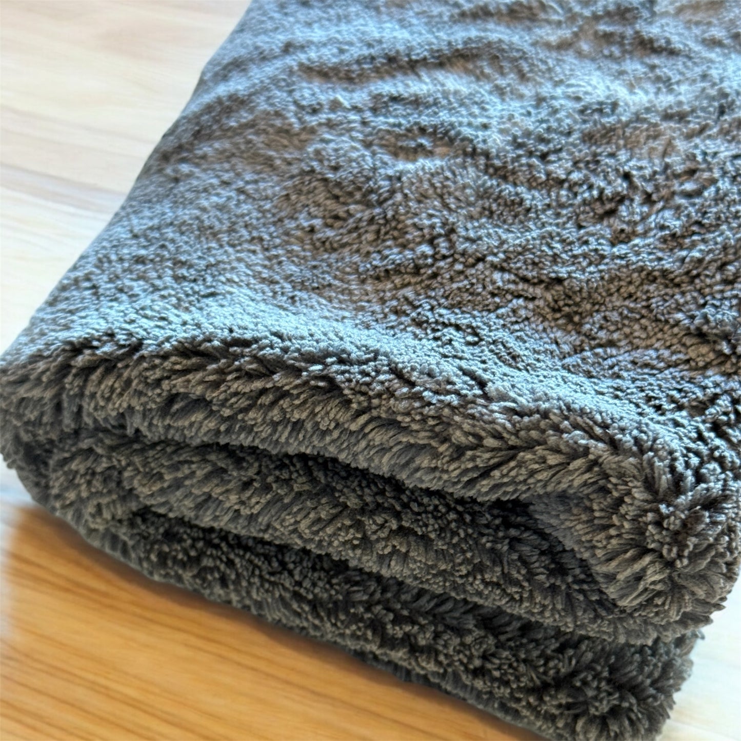 Ultra Soft Edgeless Microfiber Car Towels - 2 Count Set - Clean My Tech