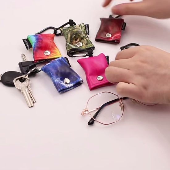 microfiber cloth keychain with clip and pouch - Clean My Tech