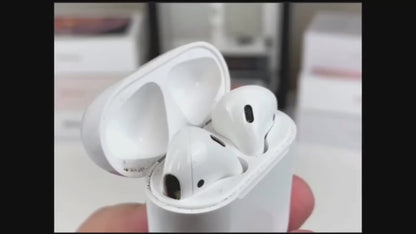 Multifunctional Cleaning Kit For AirPods and Other Wireless Earbuds
