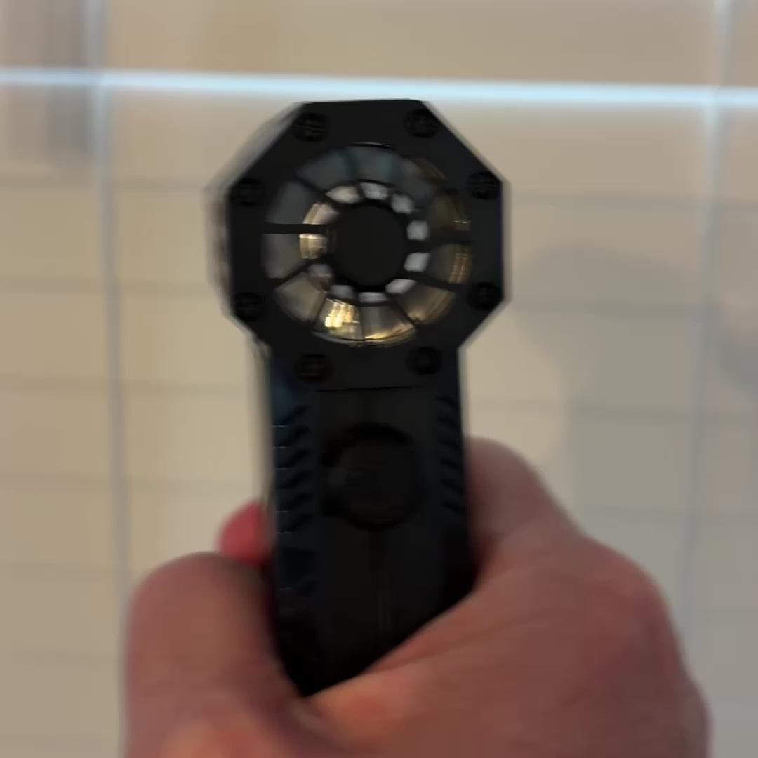 air duster dusting blinds