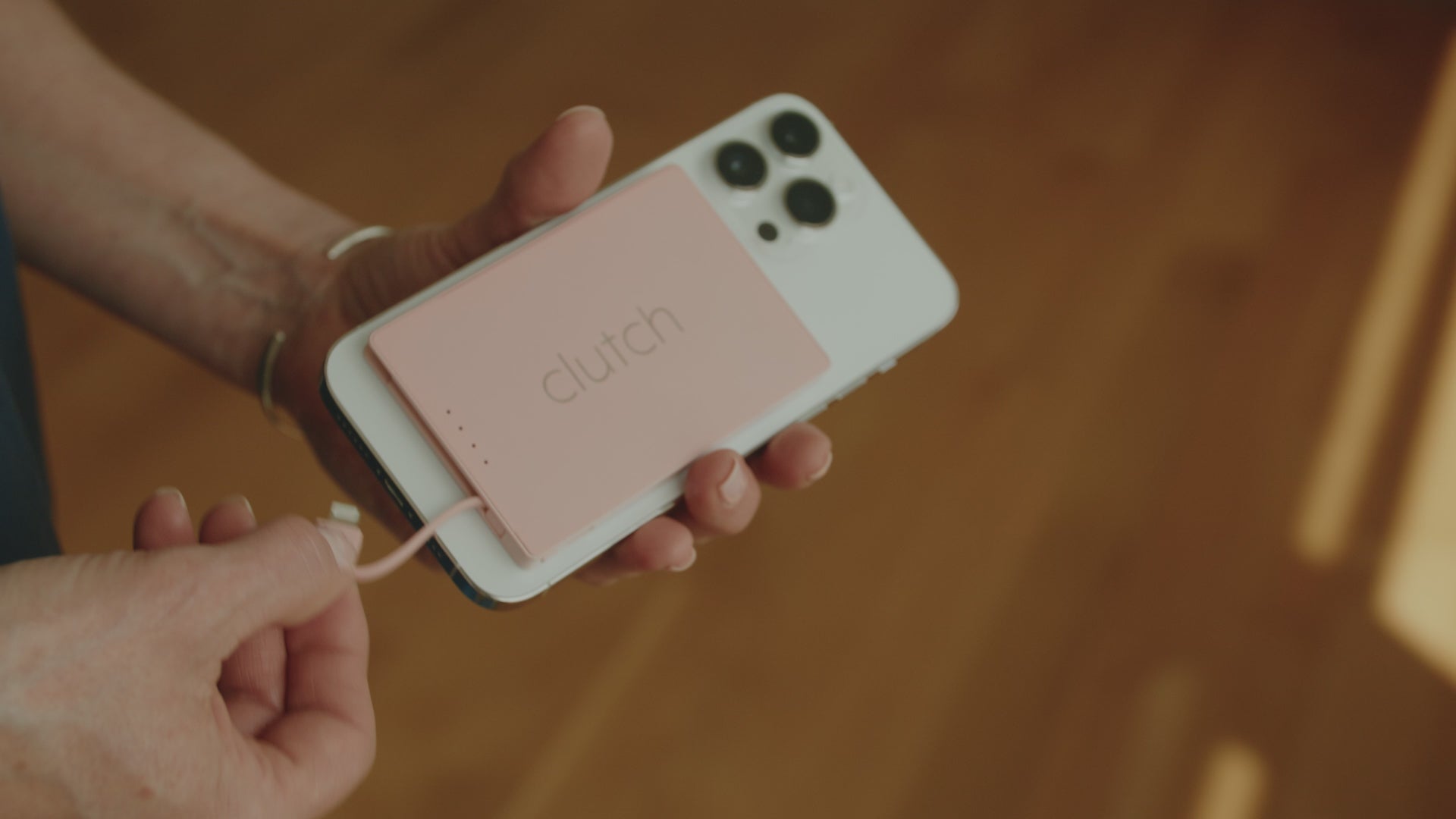 Clutch Pro USB-C power bank